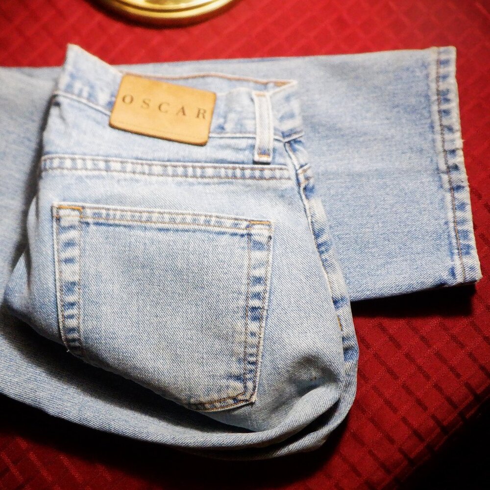 ***  Oscar de la Renta *** JEANS / Cut to SHORTS